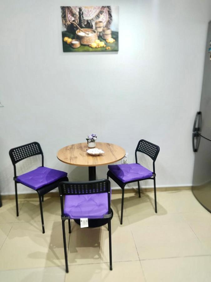 Like Home Hostel Na Timiryazeva 阿拉木图 外观 照片