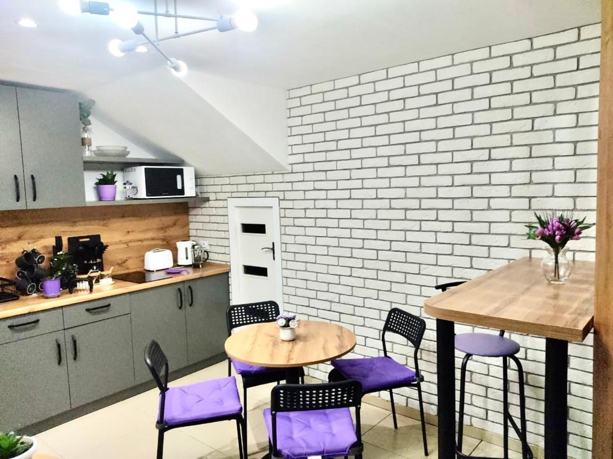 Like Home Hostel Na Timiryazeva 阿拉木图 外观 照片